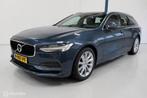 Volvo V90 2.0 T4 Momentum Pro LEER/CARPLAY/TREKHAAK, Euro 6, 1969 cc, Blauw, 1616 kg