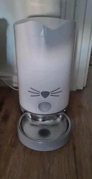 CATIT voerdispenser, Dieren en Toebehoren, Ophalen, Zo goed als nieuw