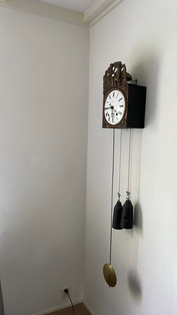 Antieke comtoise, Ophalen