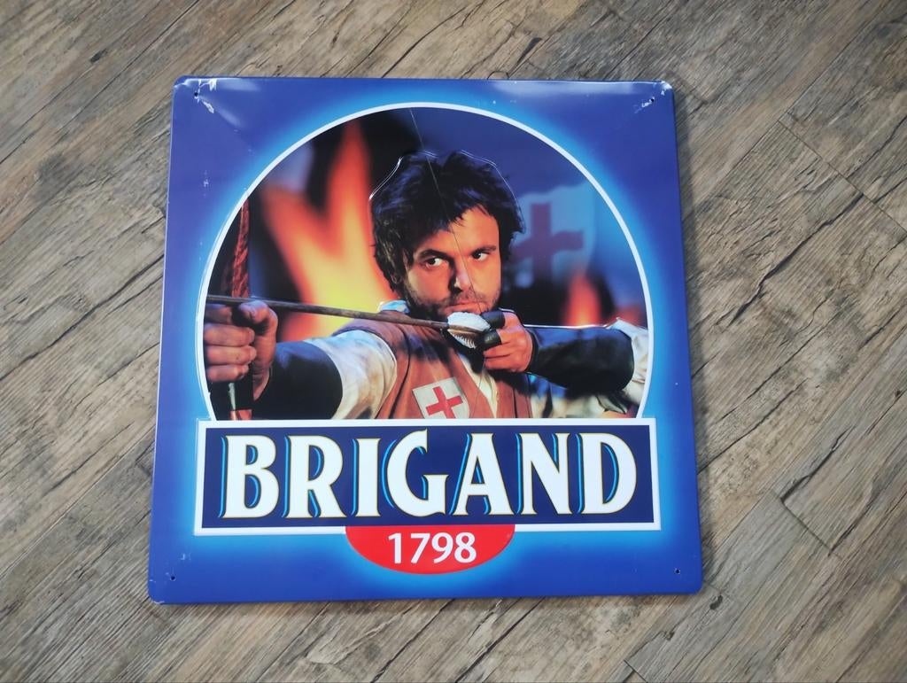 Brigand bier reclamebord, Verzamelen, Biermerken, Gebruikt, Reclamebord, Plaat of Schild, Overige merken, Ophalen of Verzenden