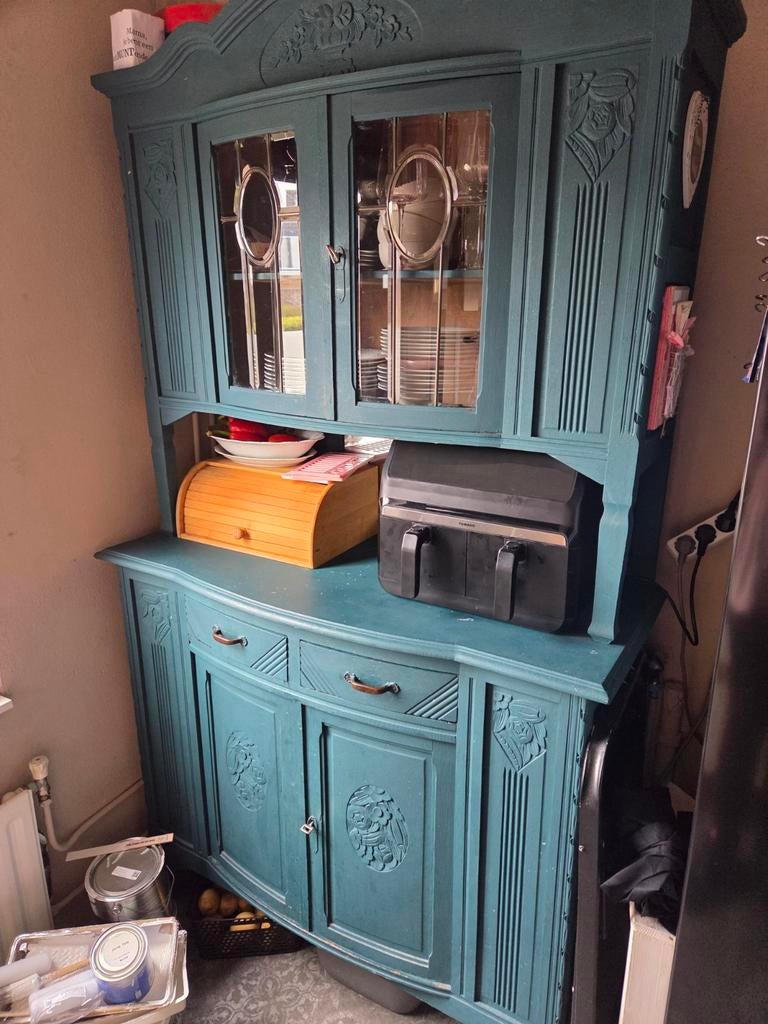 Ouderwetse buffetkast met glas in lood, Antiek en Kunst, Ophalen of Verzenden