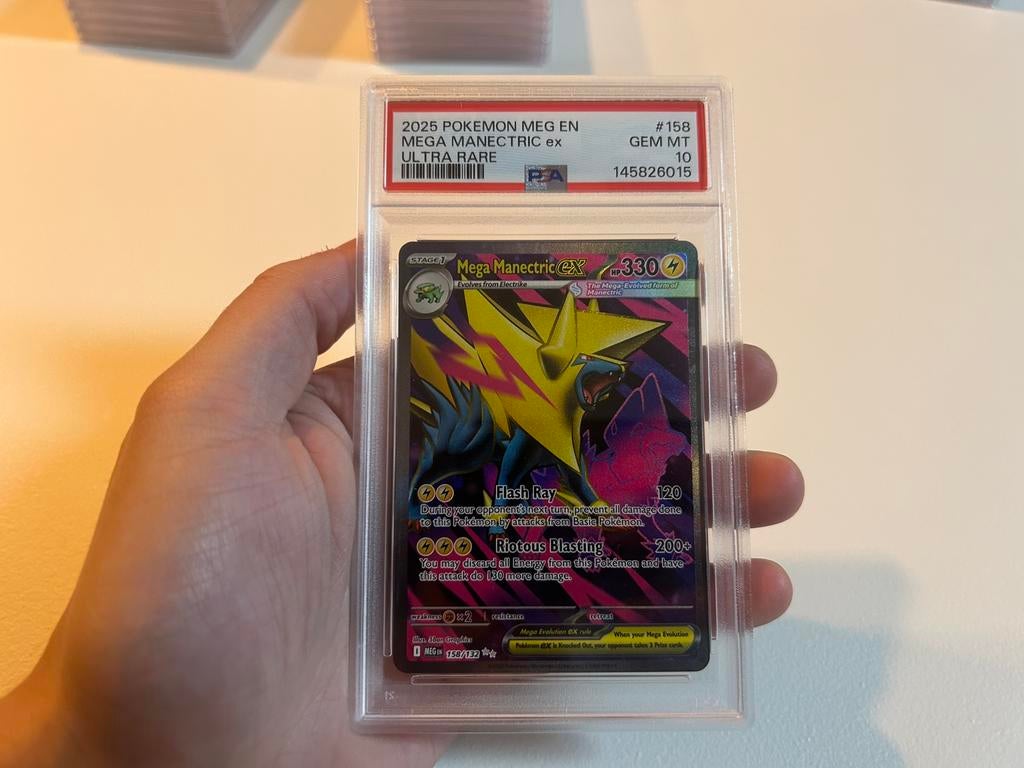 Pokemon Mega Evolution Mega Manectric ex #158 psa 10, Ophalen of Verzenden, Zo goed als nieuw
