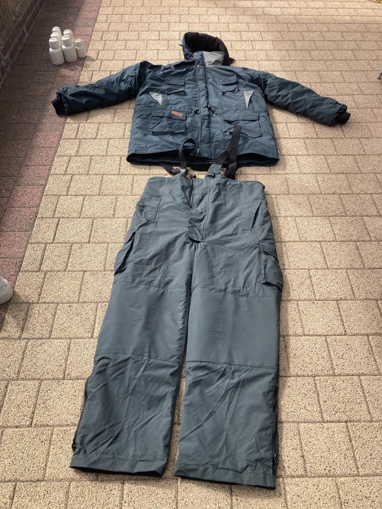 Te Koop Zeer degelijk Warmte Pak BREATHABLE winterpak, Watersport en Boten, Ophalen of Verzenden, Nieuw, Overige typen