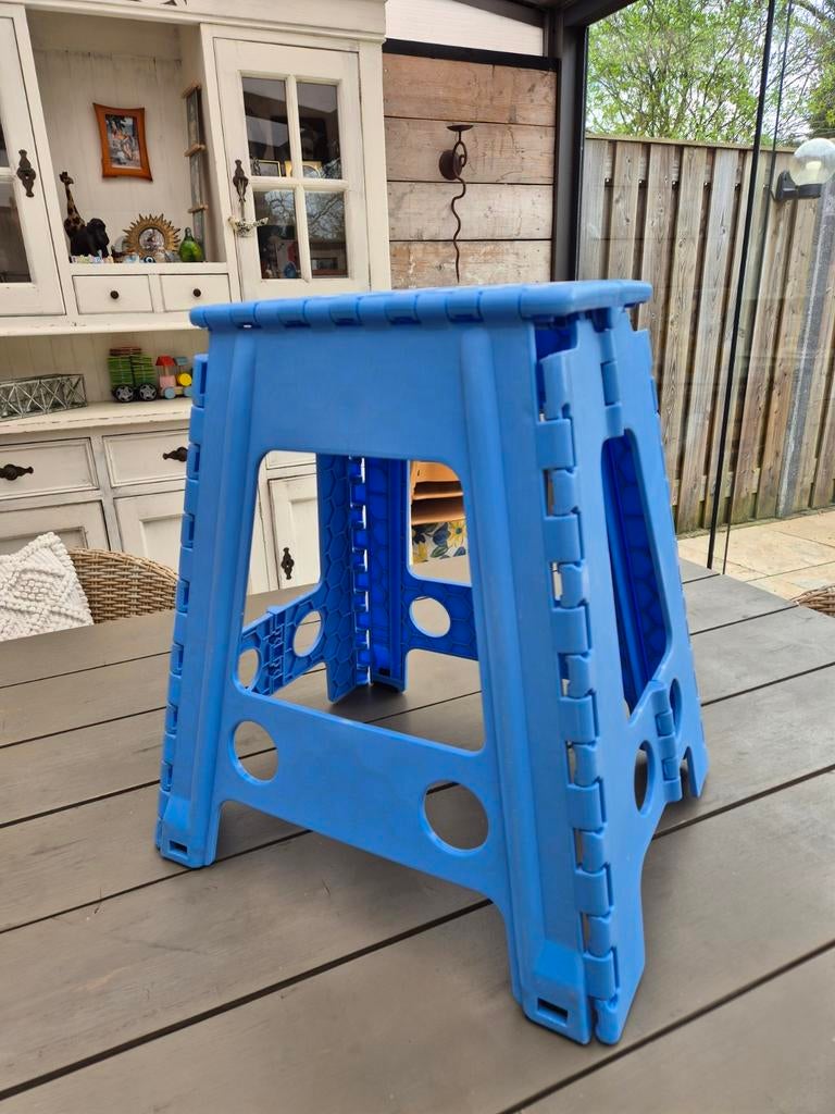 Te koop nieuw; krukjes opklapbaar, kunstof, Ophalen, Nieuw