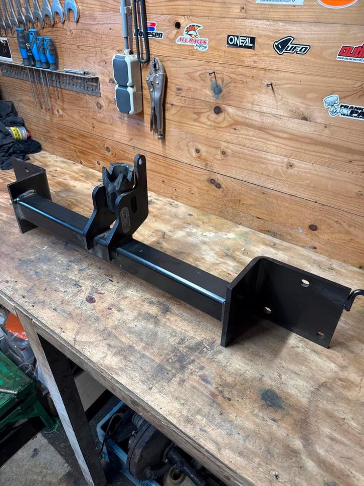 BMW E90 Afneembare Trekhaak Steun - Zonder Kogel, Auto-onderdelen, Trekhaken, Nieuw, Ophalen