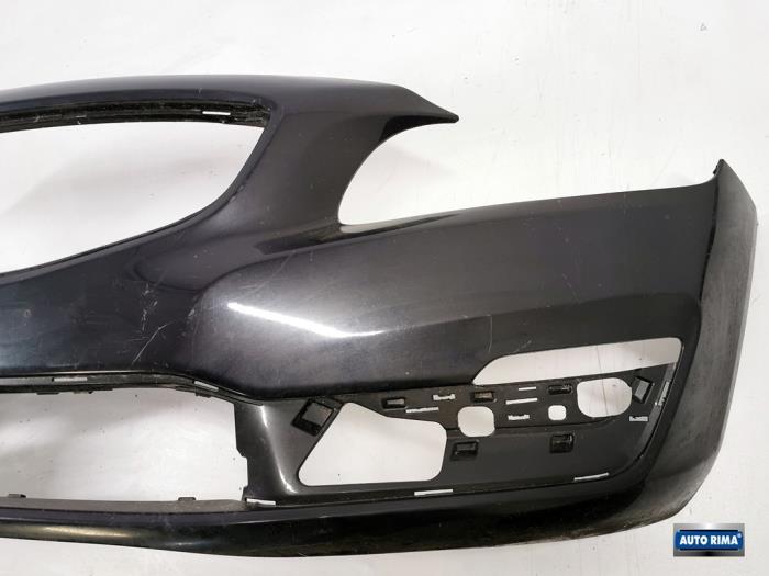 Bumpercover voor van een Volvo V60, Gebruikt, -, -, Ophalen of Verzenden