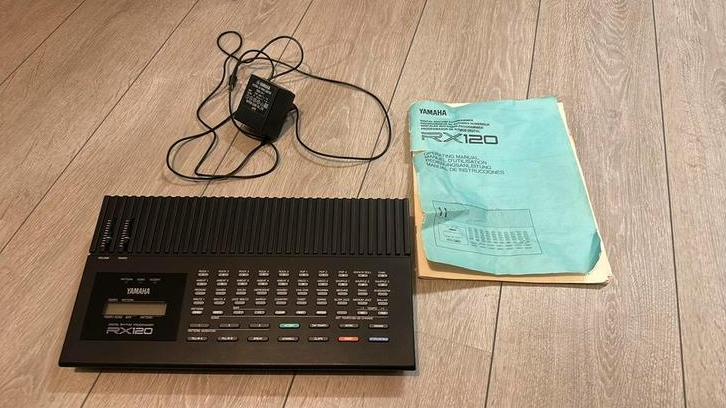 Yamaha RX 120, Muziek en Instrumenten, Drumcomputers, Gebruikt, Yamaha, Ophalen of Verzenden