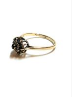 14k gouden ring met saffier en zirkonia, ., Ophalen of Verzenden, Zo goed als nieuw, Met edelsteen