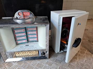 Wallbox met mp3 speler beschikbaar voor biedingen