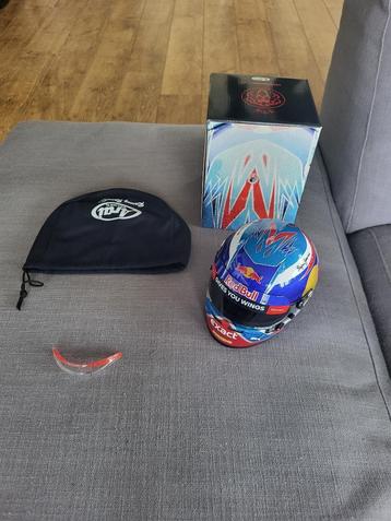 Verstappen 1:2 helm GP van Spanje 2016 beschikbaar voor biedingen
