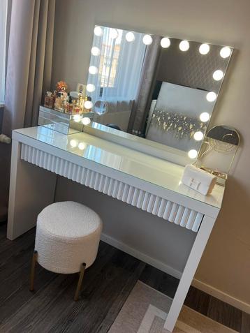 Makeup tafel incl hollywood spiegel met bluetooth