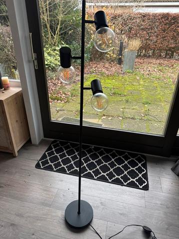 Ikea sta lamp