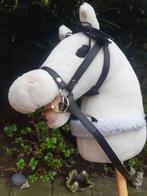 Mooie witte hobbyhorse incl. halster en hoofdstel, Ophalen of Verzenden, Zo goed als nieuw