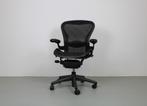 Herman Miller Aeron Graphite, type B, refurbished, Huis en Inrichting, Ophalen, Gebruikt, Zwart
