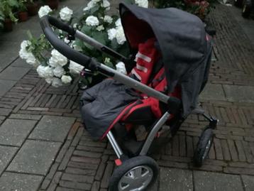 Prima merkkinderwagen Maxi-cosi zwart/rood beschikbaar voor biedingen