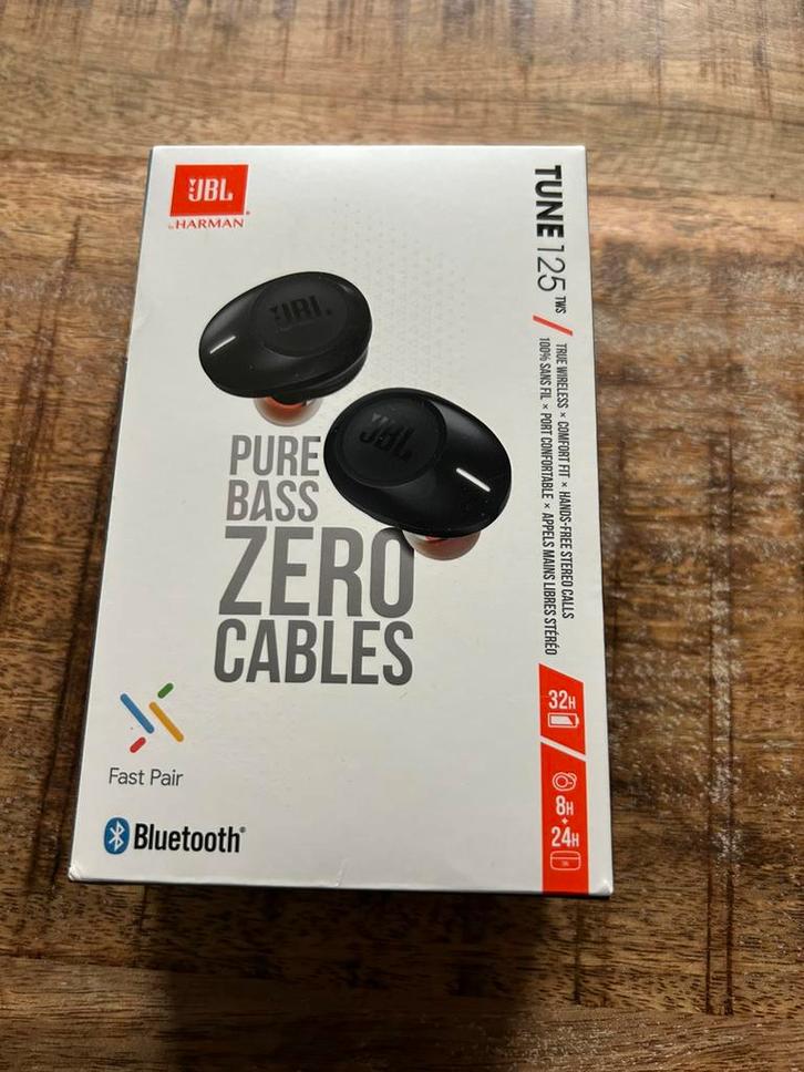 JBL oordopjes Tune 125, Telecommunicatie, Mobiele telefoons | Oordopjes, Zo goed als nieuw, Ophalen of Verzenden