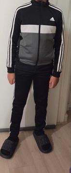 Adidas trainingspak maat 140, Adidas, Gebruikt, Jongen of Meisje, Overige typen