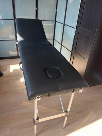 Opklapbare Massage Tafel beschikbaar voor biedingen