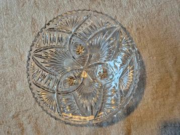 Oude glazen kom, dik glas, mooier
Decorand,  beschikbaar voor biedingen