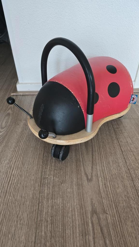 Wheely Bug - Lieveheersbeestje loopauto, Kinderen en Baby's, Speelgoed | Buiten | Voertuigen en Loopfietsen, Gebruikt, Loopvoertuig