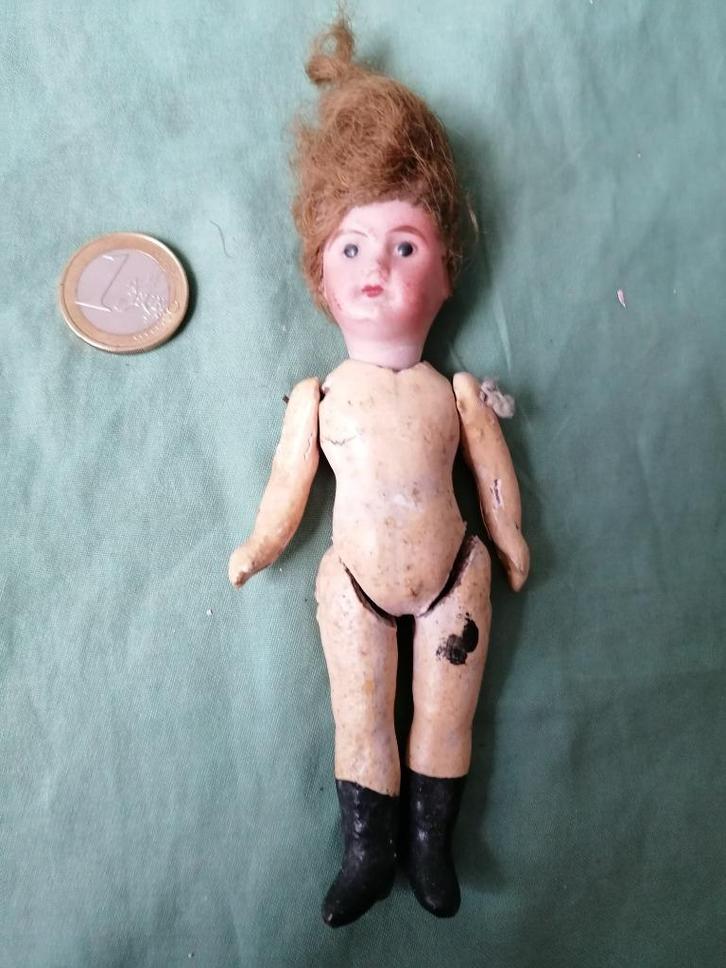oud poppetje porseleinen hoofd nummer 2, Antiek en Kunst, Antiek | Speelgoed, Ophalen of Verzenden