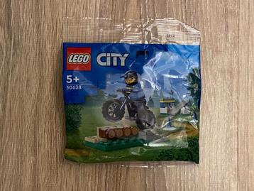 LEGO City 30638 Politie fietstraining (NIEUW IN POLYBAG) beschikbaar voor biedingen