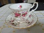 Royal Albert Lavender Rose Kop en Schotel, Gebruikt, Ophalen of Verzenden, Overige stijlen, Kop(pen) en/of Schotel(s)
