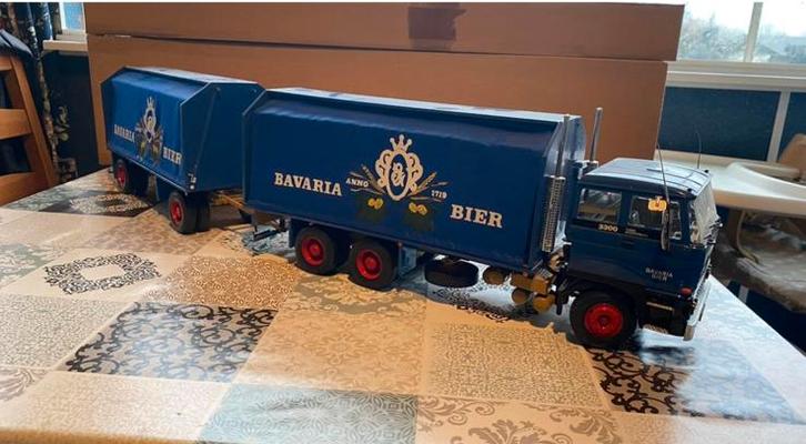 Bavaria bier daf 3300 1:24, Hobby en Vrije tijd, Modelauto's | 1:50, Gebruikt, Bus of Vrachtwagen, Overige merken, Ophalen of Verzenden