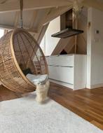 Geweldige hangstoel rotan, Ophalen, Bruin, Zo goed als nieuw, Minder dan 10 m²