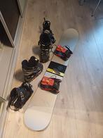 Burton snowboard met alle benodigdheden, Sport en Fitness, Ophalen, Gebruikt, Board