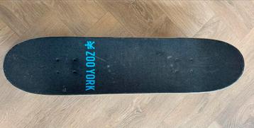 ZOO YORK Skateboard beschikbaar voor biedingen