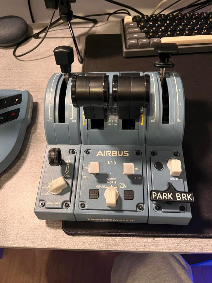 Thrustmaster TCA Captain Pack X Airbus Edition - Zo goed als, Computers en Software, Joysticks, Zo goed als nieuw, Ophalen