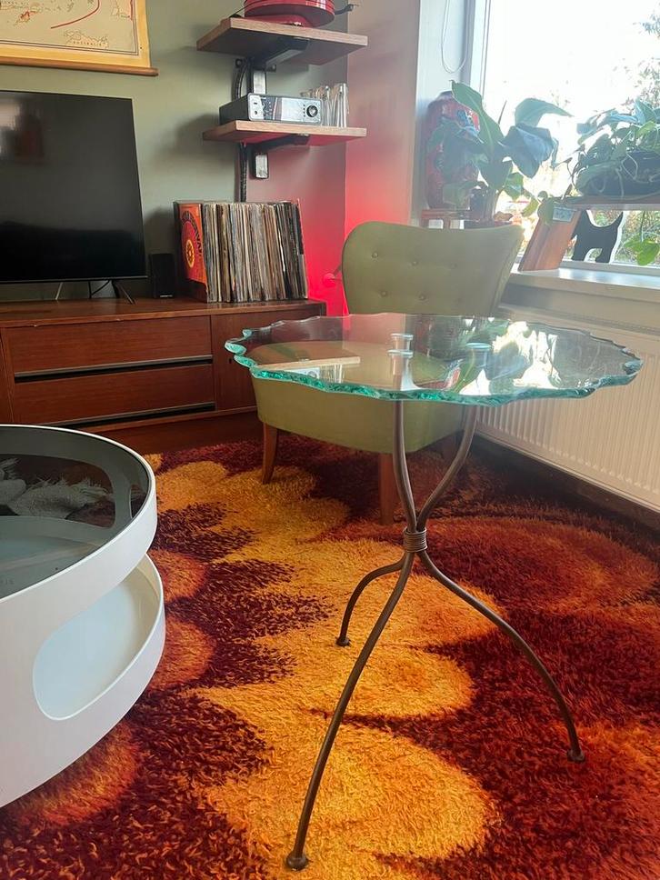 Brand van Egmond Minimalistische Tafel, Huis en Inrichting, Tafels | Bijzettafels, Overige vormen, 60 cm of meer, Minder dan 55 cm