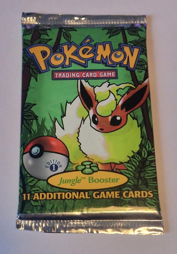 Pokemon - 1st edition - jungle - booster pack, Verzenden, Nieuw, Booster, Foil