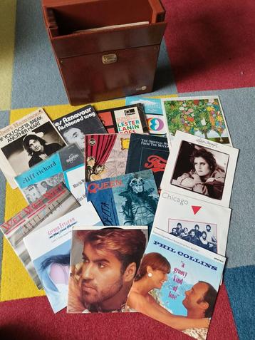 Vintage, koffer voor singles incl. Inhoud pop rock zie foto beschikbaar voor biedingen