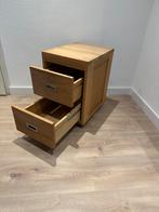 Houten nachtkastje, Minder dan 45 cm, Zo goed als nieuw, Hout, 55 tot 70 cm