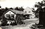 Vakantieoord Bosch en Lommer Hierden [op de Veluwe] - 1961 g, Verzamelen, Ansichtkaarten | Nederland, Ophalen of Verzenden, 1960 tot 1980