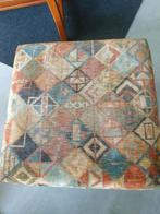 Mooie hocker brocante vale kelim (style), Huis en Inrichting, Ophalen, Gebruikt, Vierkant, Nb