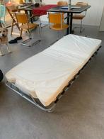 logeerbed opklapbed, Ophalen, Eenpersoons, 190 cm of minder, Zo goed als nieuw