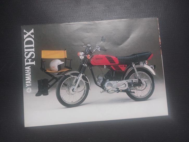 Yamaha FS1DX folder rood en zwart FS1 DX, Fietsen en Brommers, Handleidingen en Instructieboekjes, Ophalen of Verzenden
