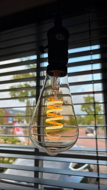Hue ambiance filament Edison XL beschikbaar voor biedingen