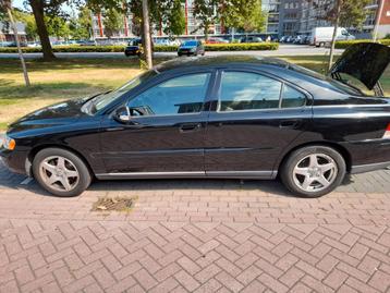 Volvo S60 2.4 140PK 2007 Zwart beschikbaar voor biedingen