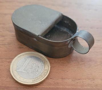 Miniatuur mansbakje - centenbakje koper beschikbaar voor biedingen