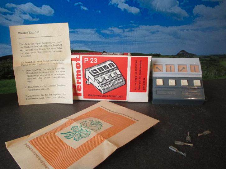 Vintage viervoudig schakel-paneel DDR, Hobby en Vrije tijd, Modeltreinen | H0, Nieuw, Overige typen, Wisselstroom, Overige merken