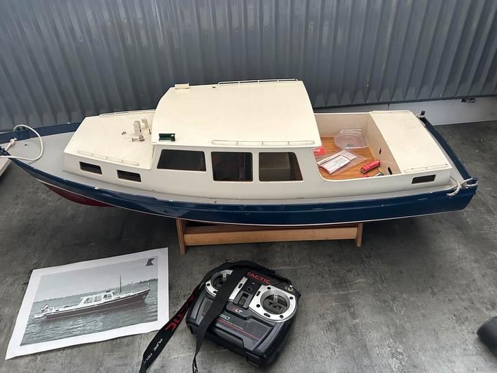 Rc Boot, Hobby en Vrije tijd, Modelbouw | Boten en Schepen, Gebruikt, Ophalen