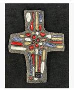 Antiek religie Keramiek kruis Brocante, Staand, 23 x 17 cm, Diversen, Kerst, Ophalen of Verzenden, Zo goed als nieuw, X, X