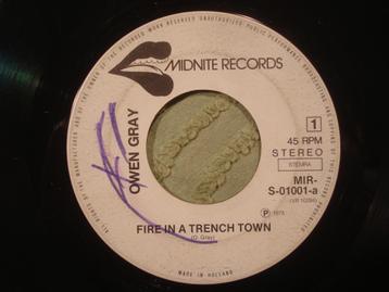 Owen Grey 7" Vinyl Single: ‘Fire in Trench Town’ (NL) beschikbaar voor biedingen