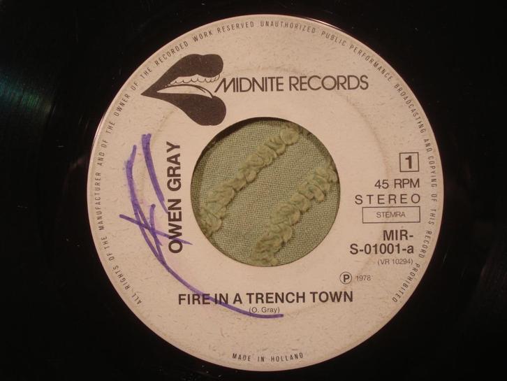 Owen Grey 7" Vinyl Single: ‘Fire in Trench Town’ (NL), Cd's en Dvd's, Vinyl Singles, Single, Pop, 7 inch, Ophalen of Verzenden