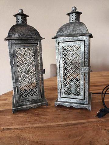 2 Lantaarns voor binnen beschikbaar voor biedingen