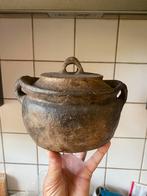 Handgemaakte Aardewerk dekselpot, Ophalen of Verzenden